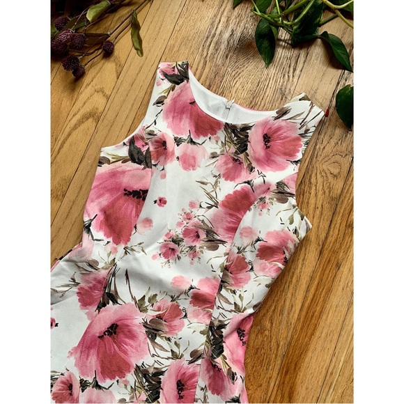 Pleated A-Line Floral Dress - Picture 3 of 7